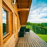 شقة Apartma Farm Bliss *